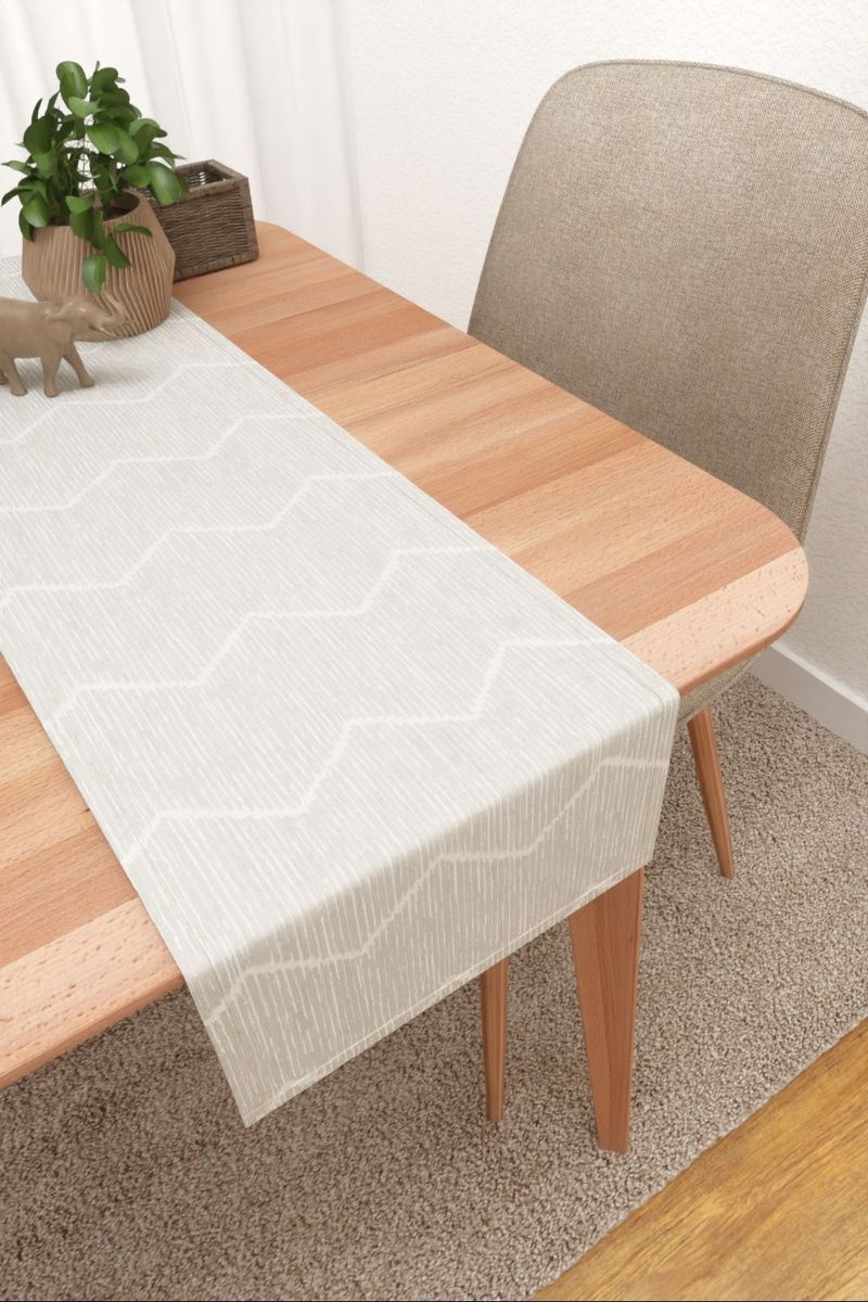 Tischlufer in Beige