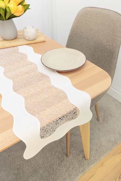 Melina #1W Plauener Spitze - Tischband in Beige