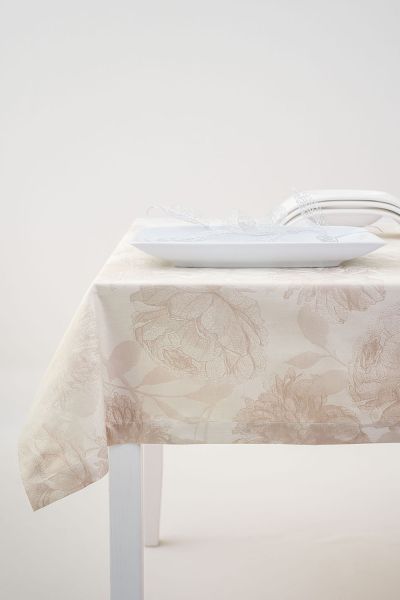 Blumig #2M von Lysel - Damasttischdecke