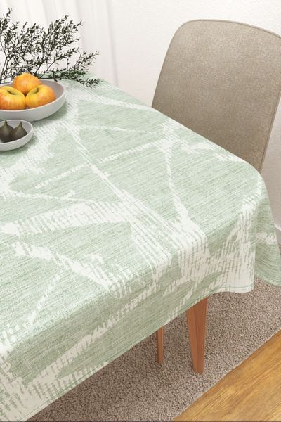 Mirinda #3J von Lysel - Tischdecke eckig in Lindgrün